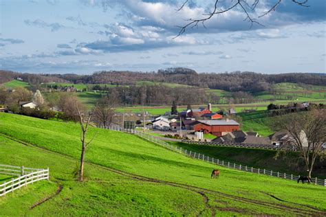 9 Best Hotels to Stay in Amish Country Ohio • Christina All Day