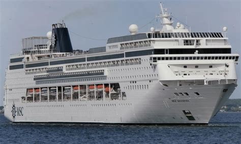 MSC Sinfonia Itinerary, Current Position, Ship Review | CruiseMapper