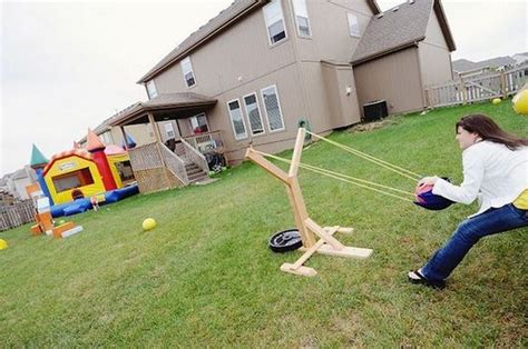 Exciting Backyard Slingshot: Fun 6-Step Project | Angry birds party, Angry birds, Bird party