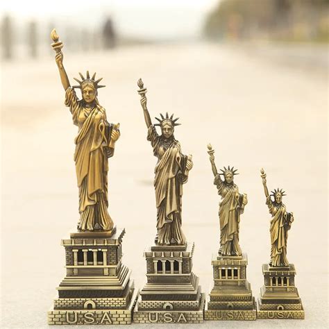 Statue of Liberty Replica Figurine Souvenir from New York City-in Figurines & Miniatures from ...