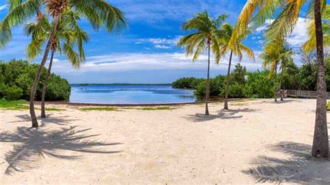 7 Best Beaches In Key Largo - Beach Lovers Guide 2024