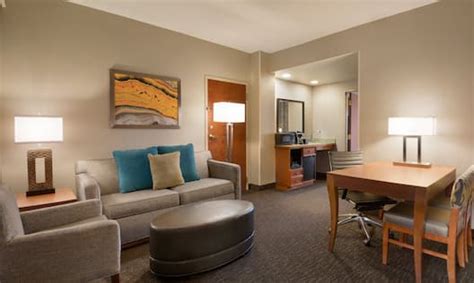 Embassy Suites Nashville Cool Springs a Franklin, TN Hotel