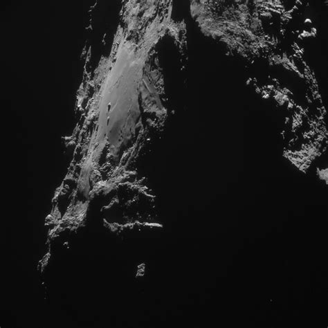 ESA Science & Technology: Comet 67P/C-G on 16 January 2015 - NavCam image A