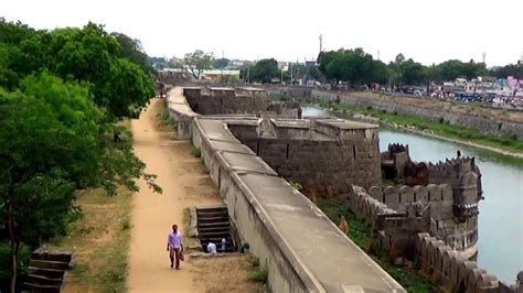 History Revisited - Magnificent & Majestic Vellore Fort, Tamil Nadu, India. - YouTube