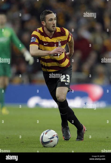 RORY MCARDLE BRADFORD CITY FC WEMBLEY STADIUM LONDON ENGLAND 24 February 2013 Stock Photo - Alamy