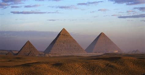 10 Bizarre Theories About The Pyramids That DON'T Involve Aliens