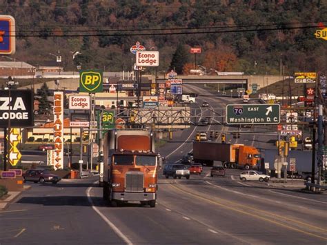 TIL that Breezewood, PA is one of the only places in America where an Interstate has a stoplight ...