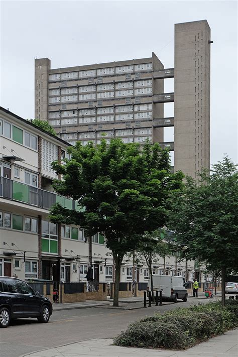 www.archipicture.eu - Ernő Goldfinger - Balfron Tower