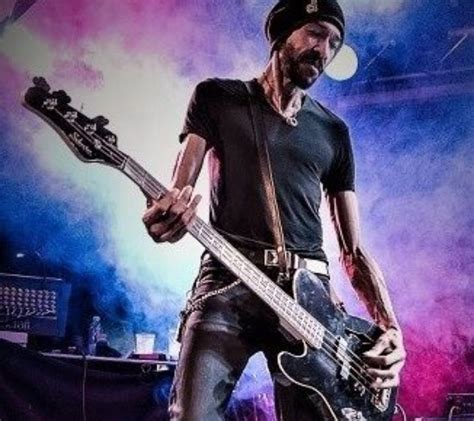 DUG PINNICK (Bass icon and KING’S X frontman) - Will release his 5th solo album "JOY BOMB" on ...