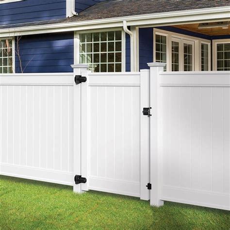 Freedom Emblem 5-ft H x 4-ft W White Vinyl Flat-Top Fence Gate in the Vinyl Fence Gates ...