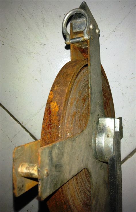 RUST HOUR ANTIQUES N SECONDLIFE: Meteran Gulung Yamayo (Vintage Yamayo Measuring Steel Reel)