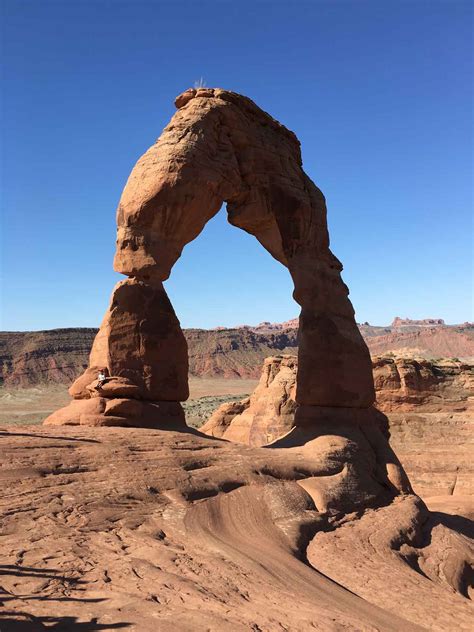 Hiking Delicate Arch Moab Utah