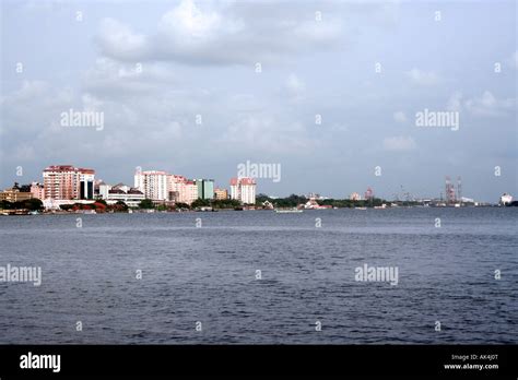 Marine Drive Kochi Stock Photo - Alamy