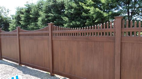 Brown 6' high Vinyl Privacy Fence with Scalloped Classic Victorian Topper | Vinyl Fence Pictures ...