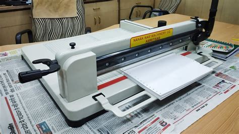 MANUAL PAPER CUTTING MACHINE | A3 HAND CUTTING MACHINE | PAPER CUTTING MACHINE - YouTube