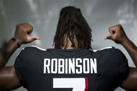 Fantasy football 2023: Falcons RB Bijan Robinson draft profile, rankings, projections for NFL ...