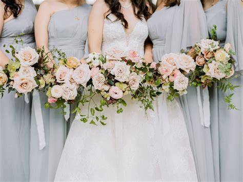 Romantic modern wedding at San Francisco City Hall with stunning florals | San Francisco Real ...