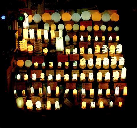 Light Bulbs | HKmPUA | Flickr