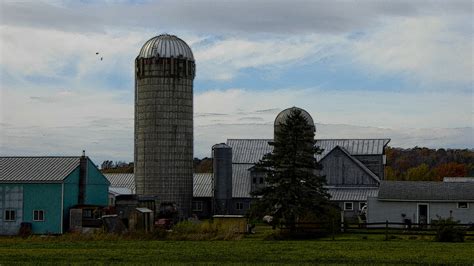 Vermont Farm In The Fall Free Stock Photo - Public Domain Pictures