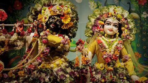 6 Incredible Reasons That Make The Breathtaking ISKCON Temple In Noida Worth A Visit - IMP