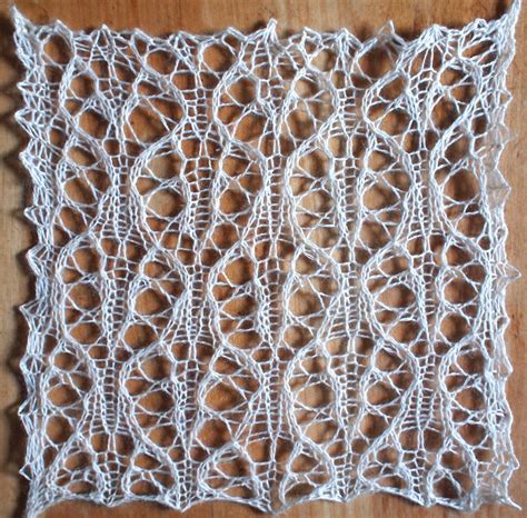 Raven: a free lace knitting stitch pattern – String Geekery | Lace knitting patterns, Lace ...