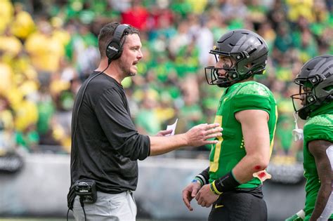 Colorado vs. Oregon Reaction: Bo Nix Shines, Shedeur Sanders Struggles ...