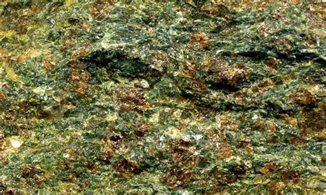 Eclogite (field of view ~2.6 cm across) - close-up of 2nd Münchberg ...