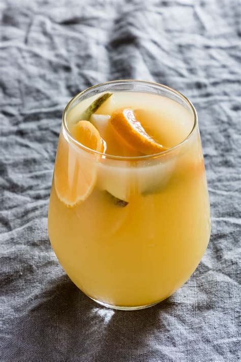 Mulled Pear Juice - Recipes From A Pantry