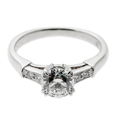 Harry Winston Diamond Platinum Engagement Ring For Sale at 1stdibs