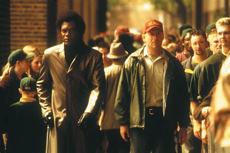 Unbreakable (2000)