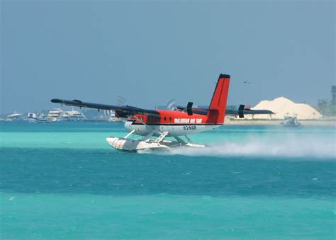 8Q-MAR Maldivian Air Taxi DHC6 Twin Otter | almost airborne.… | Flickr
