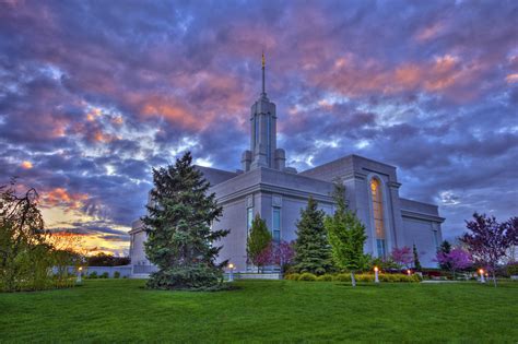 Mount Timpanogos Temple at sunset 5-20-2011 | DSC_3591_2_3_t… | Flickr