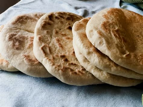 A Guide to Moroccan Bread with Recipes - MarocMama