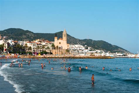 How to Get From Barcelona to Sitges