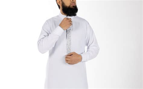 White Thobe With Silver Embroidery | Luxury Thobes