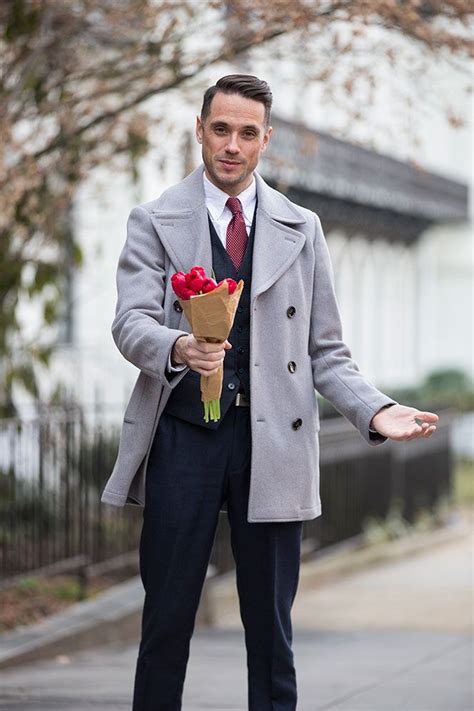 What to Wear on a Valentine's Day Date | Valentine men, Valentines day ...