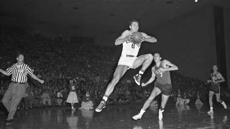 Former UK basketball star Cliff Hagan celebrating 90th birthday | Lexington Herald Leader