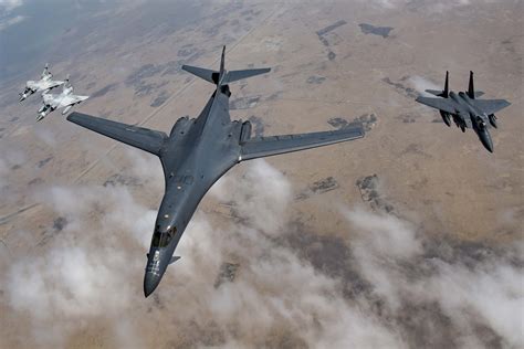 Only a Handful of the Air Force's B-1 Bombers Are Ready to Deploy | Military.com