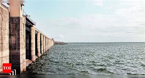 Water Level: Heavy Showers Help Boost Water Level In Jayakwadi Dam | Chhatrapati Sambhajinagar ...