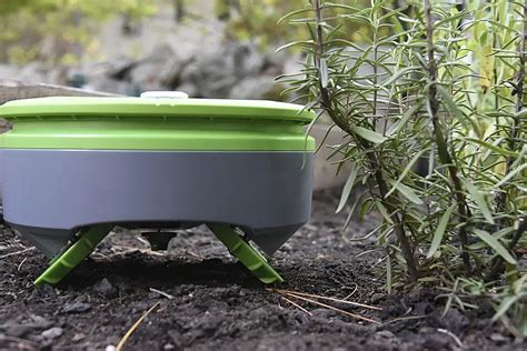 7 Ingenious Tech Products for Weed and Pest Control