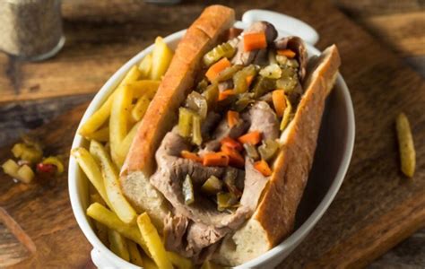 Chicago Style Italian Beef Recipe - FoodieJunk