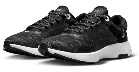 Nike Renew Serenity Run 2 Running Sneakers From Finish Line in Black | Lyst