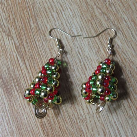 Beaded Christmas Tree Pierced Earrings by JeweledPageCreations