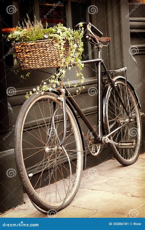 Vintage bicycle stock image. Image of rusty, metal, grunge - 35086181