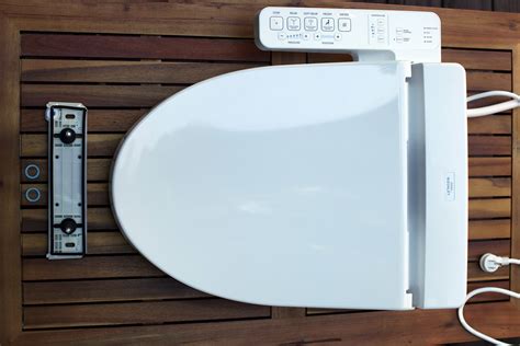 TOTO Washlet C100: A Luxury Bidet Toilet Seat