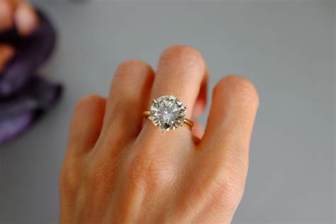 5 carats Diamond Ring VS1 | Singapore Island Jewellery Store