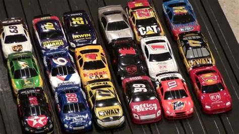 Slot Cars 1970-Now Auto World NASCAR Series #24 Chase Elliot Sc333 ...