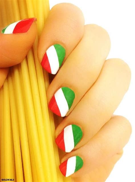 Italy flag nails italy nail art | Flag nails, Nails, Nail art