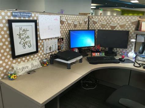 1001 + ideas and ways to spruce up your cubicle decor