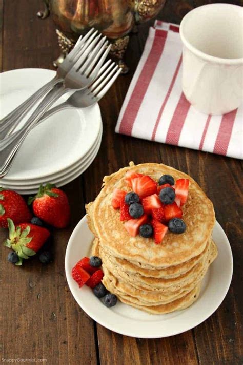 Almond Flour Pancakes Recipe (Gluten Free Pancakes) - Snappy Gourmet